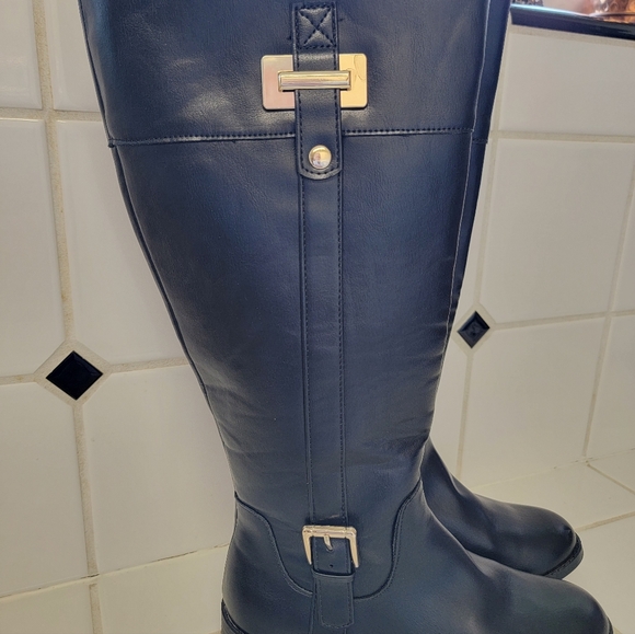 Black Karen Scott Knee-High Women's Boots - Picture 11 of 15